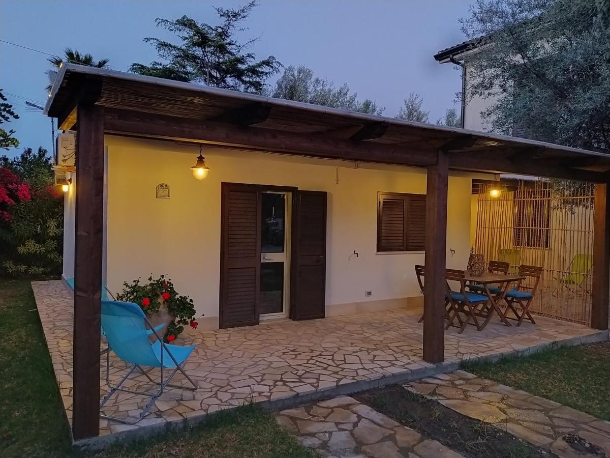 Casotto Il Carrubo, A 100 Mt Dal Mare! Villa Avola Exterior photo